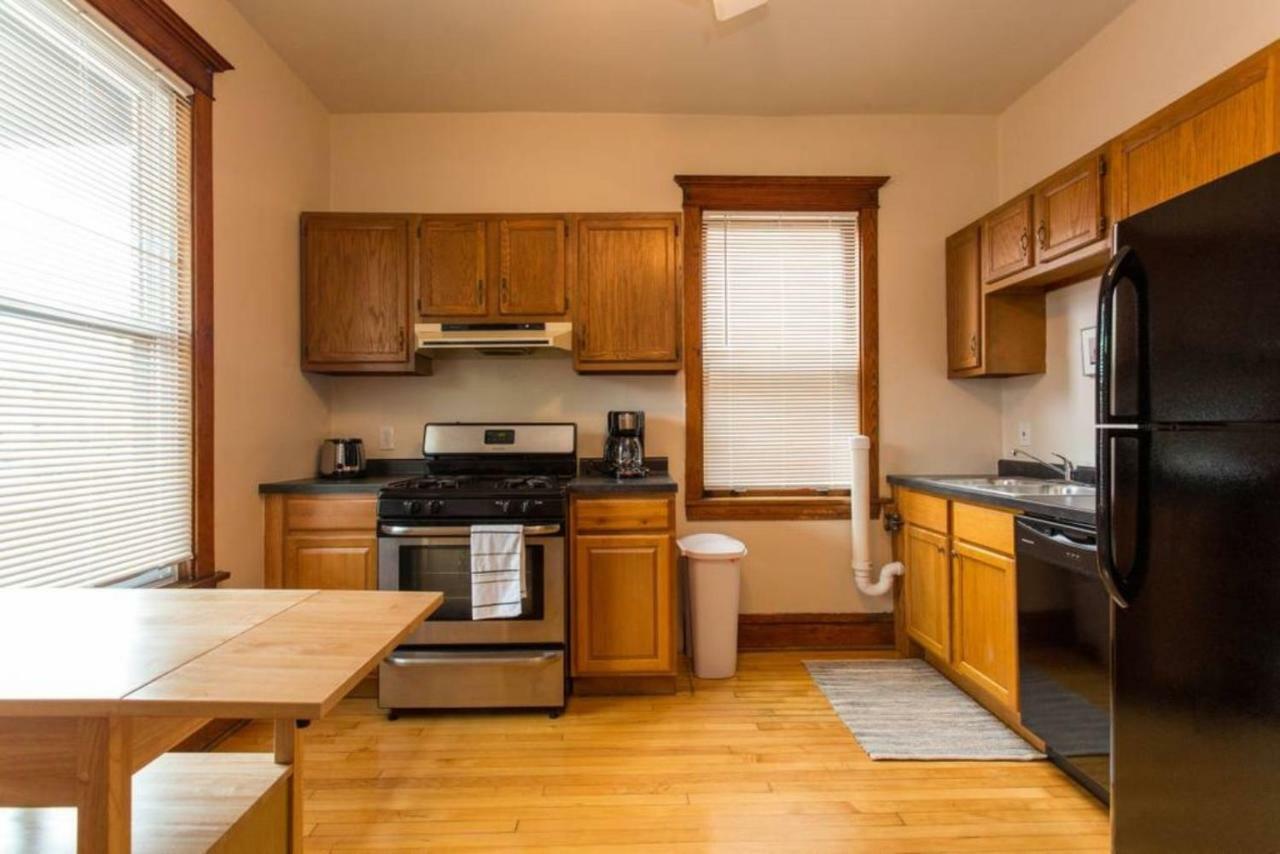 Wrigley Oasis! Steps From The Field! - 3Bd 1Ba Apartamento Chicago Exterior foto